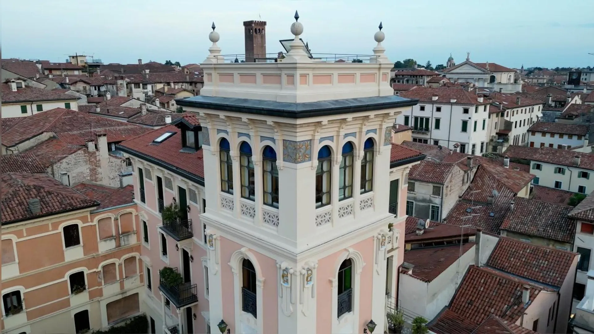 Gasthof Locami Terraglio Luxury Rooms Bassano del Grappa Italien